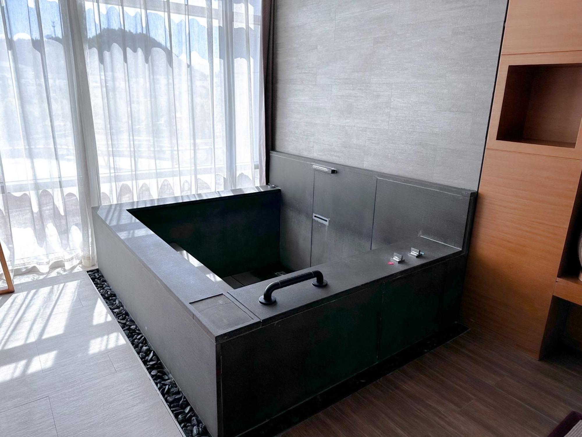Holiday Inn Resort Yichun Mingyue Mountain By Ihg Exteriör bild